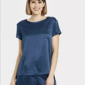 STARS ABOVE WOMEN'S SATIN SLEEP T-SHIRT NAVY-NEW W/ TAGS Med